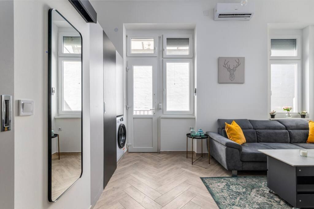 Swarz'S Soho Apartment Budapest Exterior foto